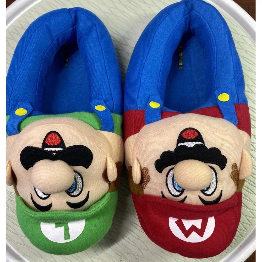 Nintendo Super Mario Bros 3D Plush Bedroom Slippers Boy Or Girl Blue Youth‎ 4-5